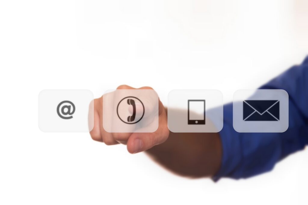Contacta con nosotros